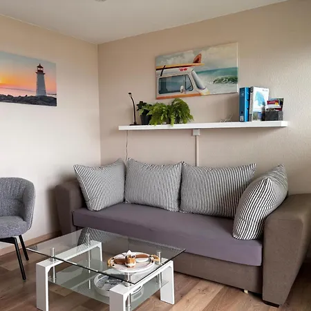 Mit Balkon Und Meerblick Апартаменты *