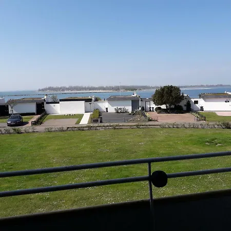 Apartment Mit Balkon Und Meerblick *