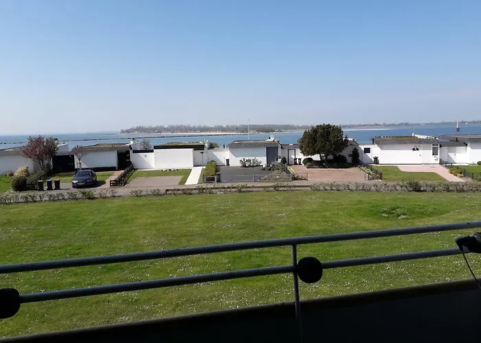 Appartement Mit Balkon Und Meerblick *
